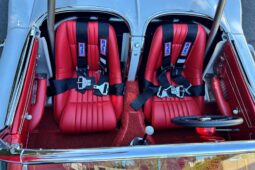 
										1961 Chevrolet Corvette 6-Speed full									