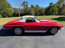 
										1966 Chevrolet Corvette Convertible 327 300 4-Speed full									