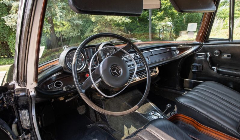 
								1969 Mercedes-Benz 280SE Cabriolet full									