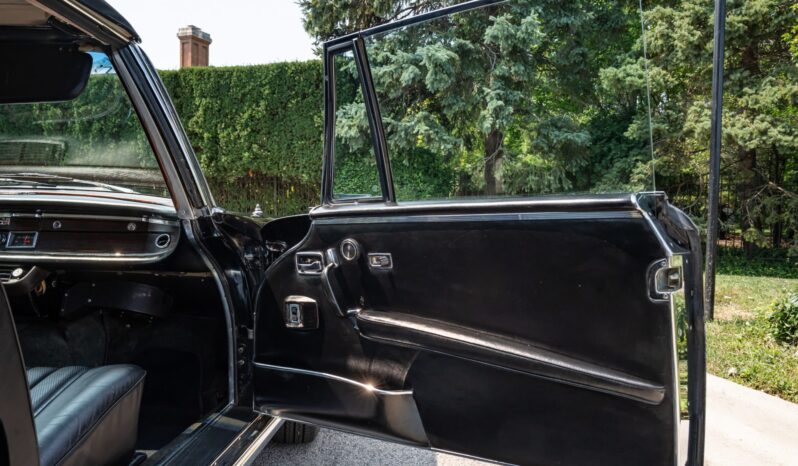 
								1969 Mercedes-Benz 280SE Cabriolet full									