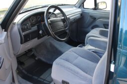 
										1994 Ford Bronco XLT full									