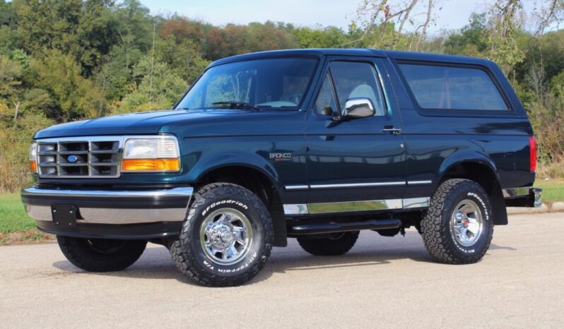 
								1994 Ford Bronco XLT full									