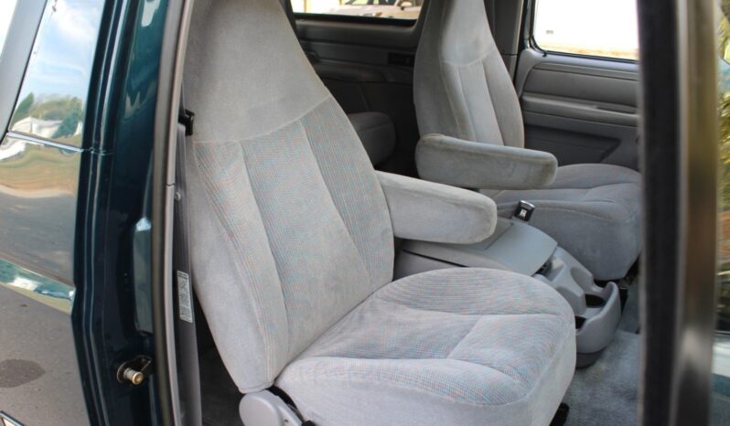 
								1994 Ford Bronco XLT full									