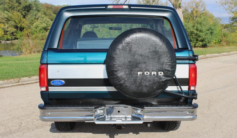 
								1994 Ford Bronco XLT full									