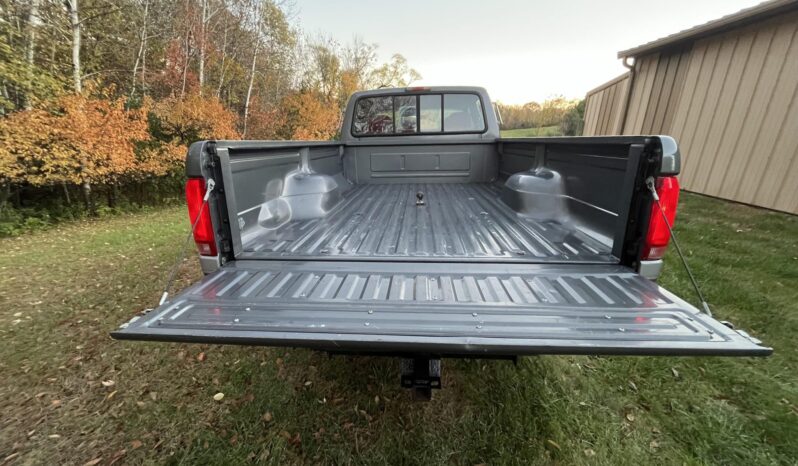 
								1994 Ford F-350 XLT CrewCab 7.5L 4×4 full									