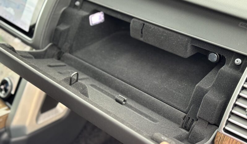 
								2018 Land Rover Range Rover HSE Td6 Diesel full									