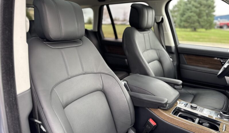 
								2018 Land Rover Range Rover HSE Td6 Diesel full									