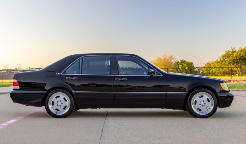 
								1997 Mercedes-Benz S600 Sedan full									