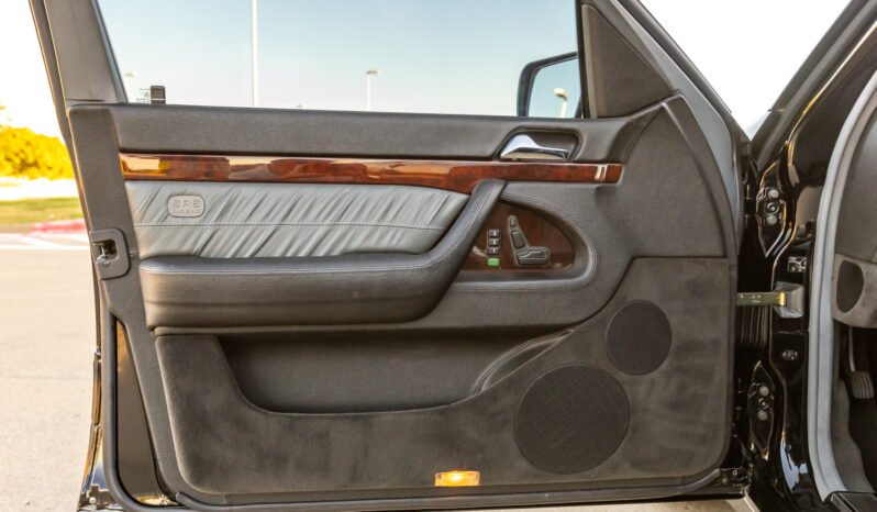 
								1997 Mercedes-Benz S600 Sedan full									