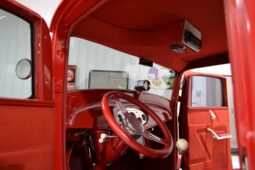 
										1932 Ford 5-Window Coupe 5-Speed full									