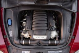 
										2009 Porsche Cayenne GTS 6-Speed full									