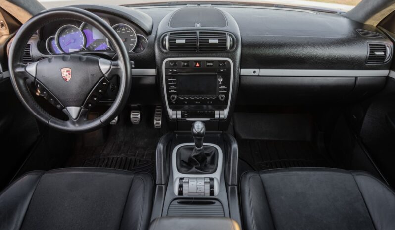 
								2009 Porsche Cayenne GTS 6-Speed full									