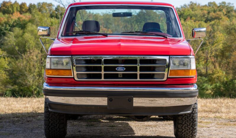 
								1995 Ford F-150 XLT 4×4 5-Speed full									