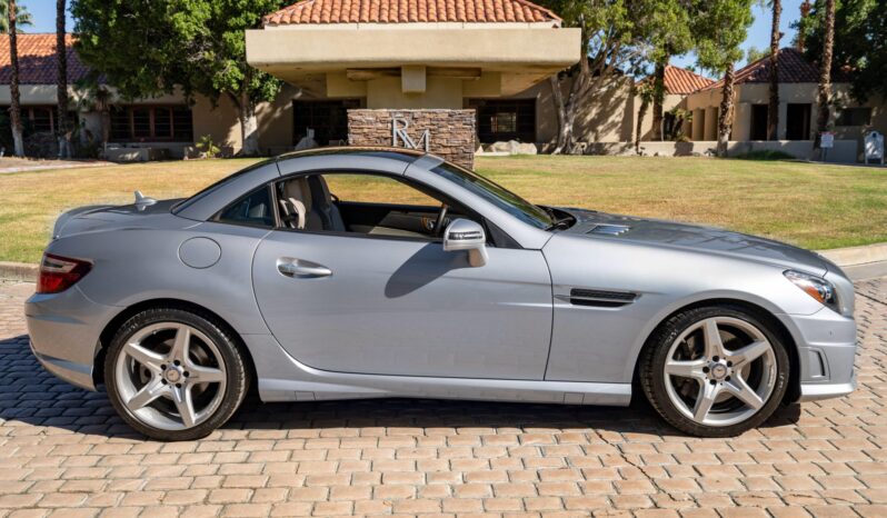 
								2015 Mercedes-Benz SLK250 full									