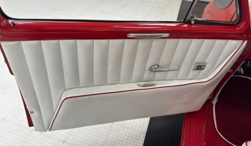 
								1950 Mercury Eight 2 Door Sedan full									