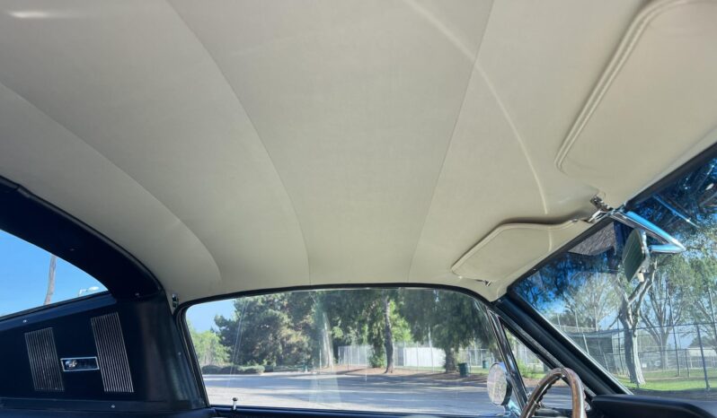 
								1965 Ford Mustang Fastback 5-Speed full									