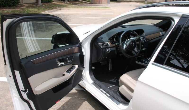 
								2014 Mercedes-Benz E63 S AMG 4MATIC Wagon full									