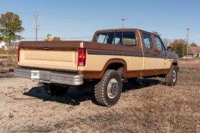 1985 Ford F-350 XL Crew Cab 4×4 7.5