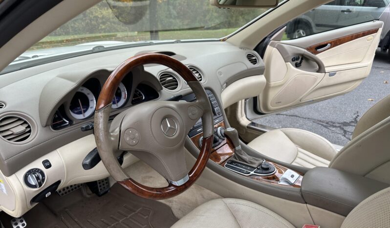 
								2009 Mercedes-Benz SL550 full									