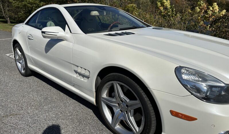 
								2009 Mercedes-Benz SL550 full									