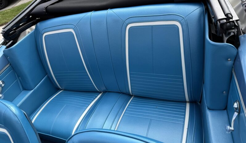 
								1967 Chevrolet Camaro Convertible 327 4-Speed full									