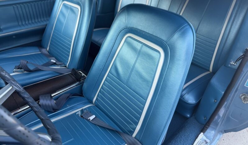 
								1967 Chevrolet Camaro Convertible 327 4-Speed full									