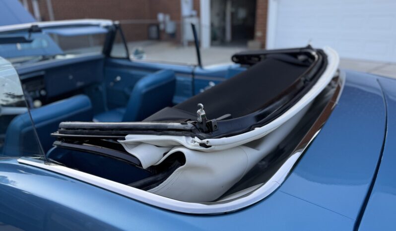 
								1967 Chevrolet Camaro Convertible 327 4-Speed full									