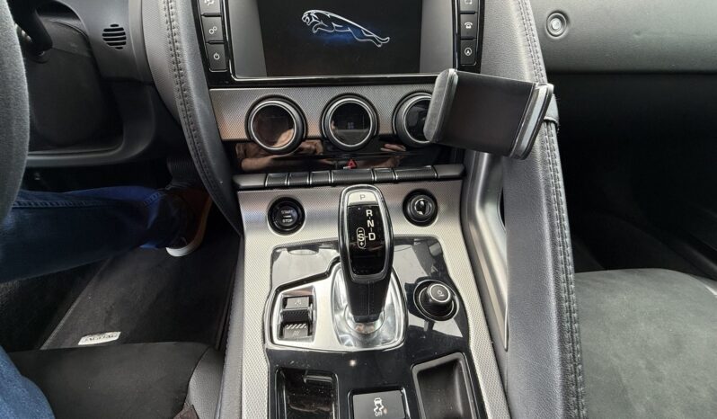 
								2017 Jaguar F-Type Coupe full									