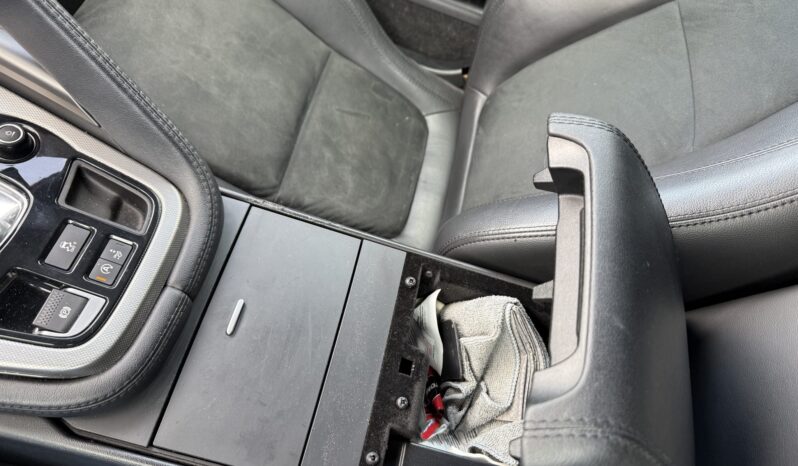 
								2017 Jaguar F-Type Coupe full									