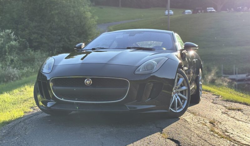 
								2017 Jaguar F-Type Coupe full									