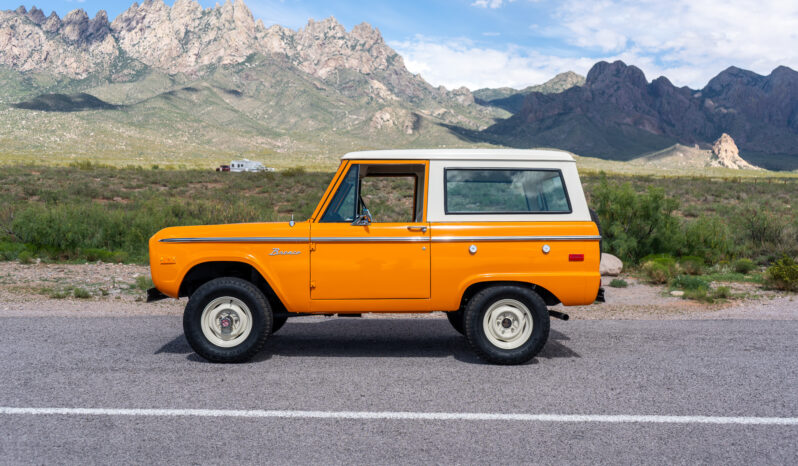 1974 Ford Bronco 3-Speed 1