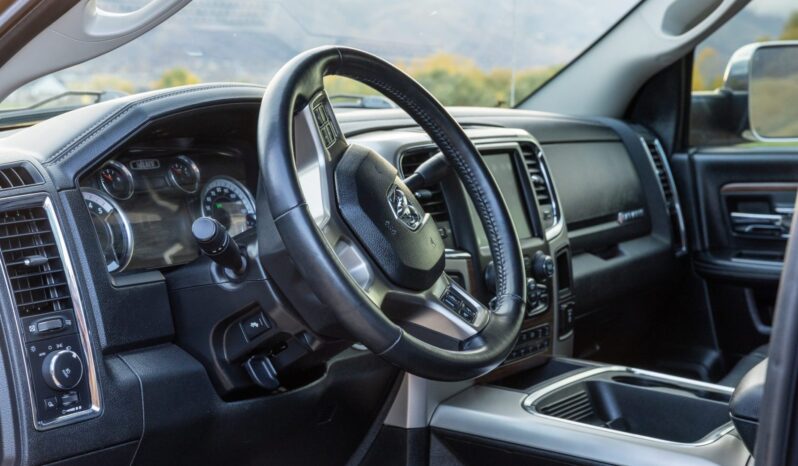 
								2018 Ram 2500 Laramie Crew Cab Cummins 4×4 full									