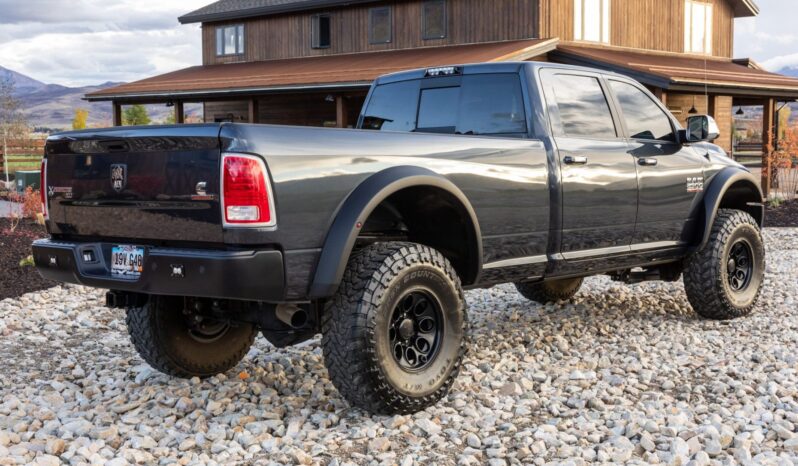 
								2018 Ram 2500 Laramie Crew Cab Cummins 4×4 full									