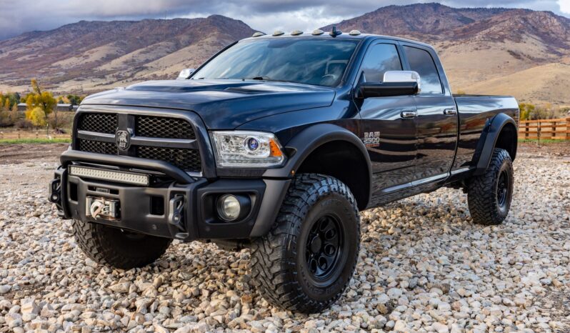 
								2018 Ram 2500 Laramie Crew Cab Cummins 4×4 full									