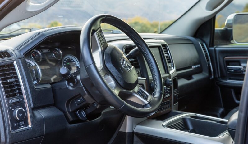 
								2018 Ram 2500 Laramie Crew Cab Cummins 4×4 full									