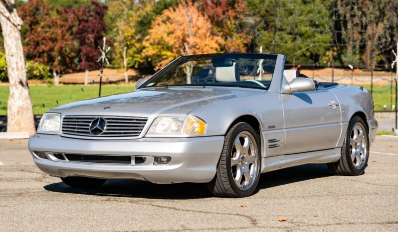 
								2002 Mercedes-Benz SL500 Silver Arrow full									