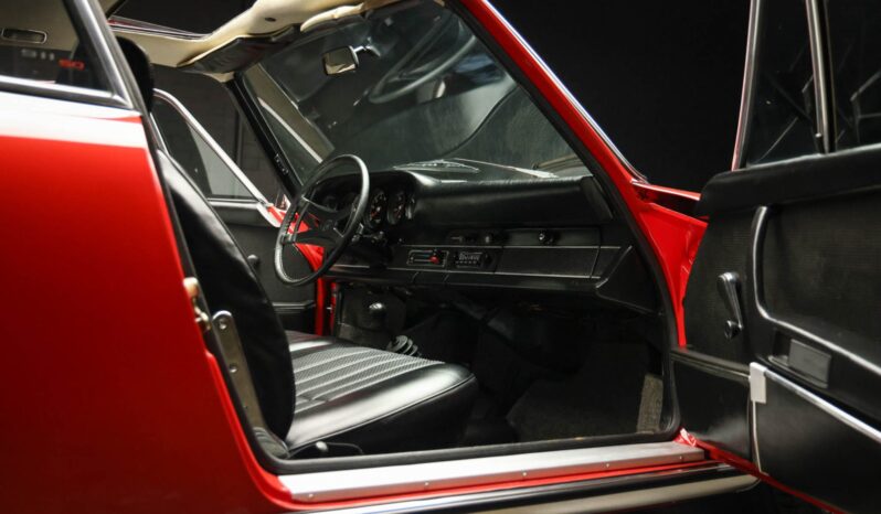 
								1973 Porsche 911T Coupe 5-Speed full									