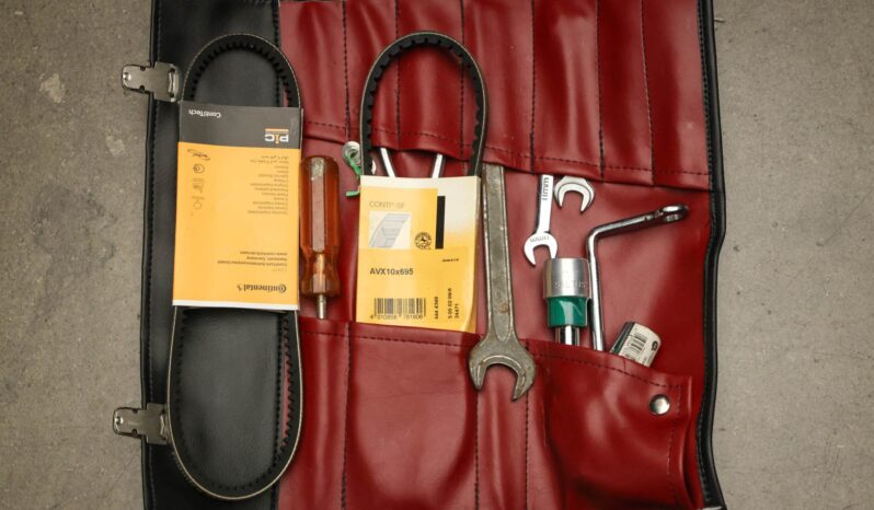 
								1973 Porsche 911T Coupe 5-Speed full									