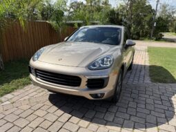
										2015 Porsche Cayenne Diesel full									