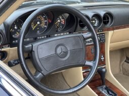 
										1988 Mercedes-Benz 560SL full									