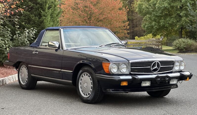 
								1988 Mercedes-Benz 560SL full									