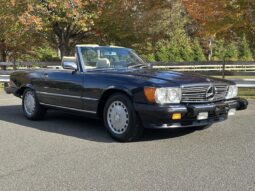 
										1988 Mercedes-Benz 560SL full									