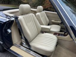 
										1988 Mercedes-Benz 560SL full									