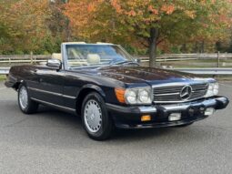 
										1988 Mercedes-Benz 560SL full									