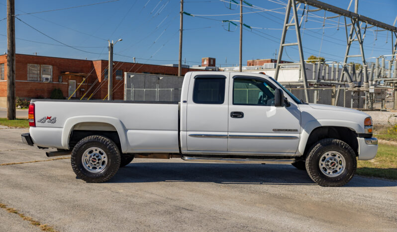 
								2003 GMC Sierra 2500HD SLE Extended Cab 4×4 full									