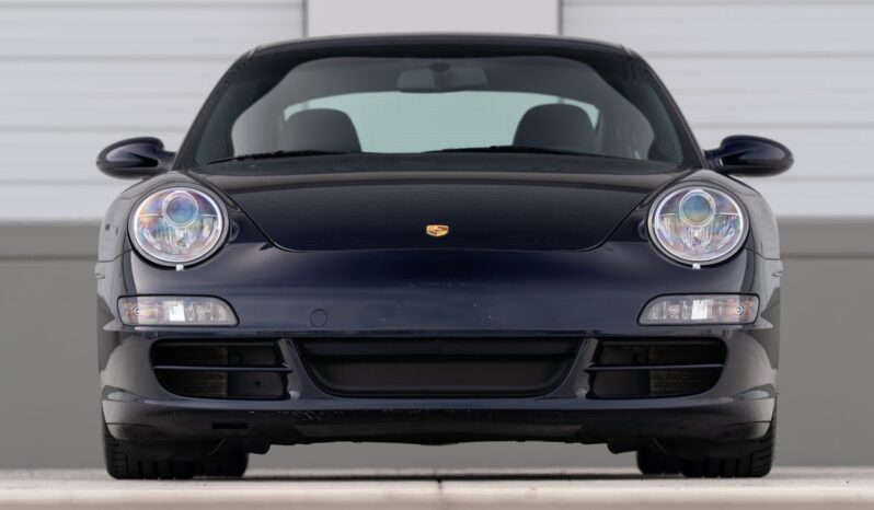 
								2006 Porsche 911 Carrera S Coupe 6-Speed full									