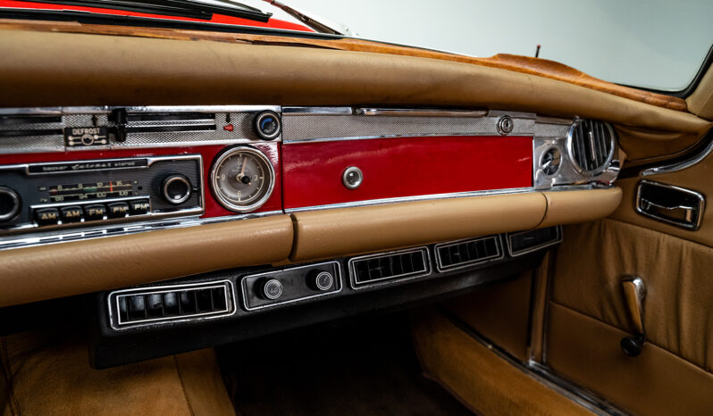 
								1969 Mercedes-Benz 280SL 4-Speed full									