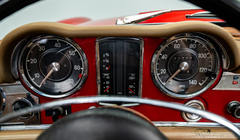 
								1969 Mercedes-Benz 280SL 4-Speed full									