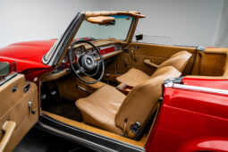 
										1969 Mercedes-Benz 280SL 4-Speed full									