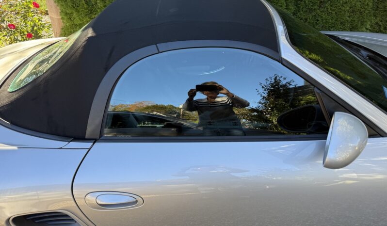 
								2000 Porsche Boxster S 6-Speed full									